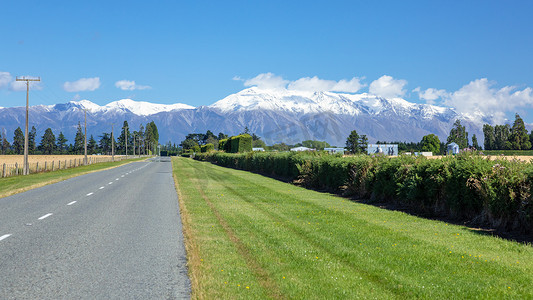 红萝卜玉米淮山大骨营养汤摄影照片_新西兰南部的泰勒山和哈特山风光