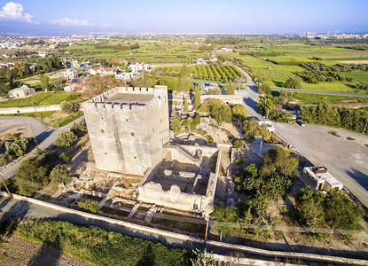 塞浦路斯人摄影照片_塞浦路斯利马索尔科洛西中世纪城堡鸟瞰图