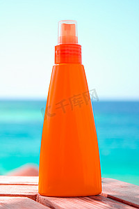 防晒霜、spf 保护和护肤、沙滩上的晒黑瓶、美容和护肤化妆品产品