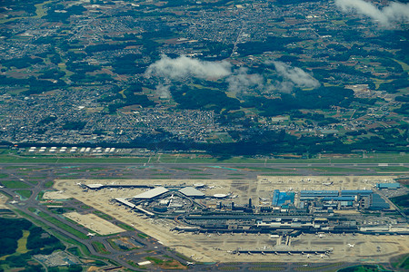 国际罕见病日摄影照片_成田国际机场（飞机拍摄）