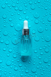 瓶化妆品和液体滴，保湿。