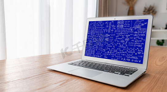 屏幕黑板摄影照片_计算机屏幕上的数学方程式和流行公式