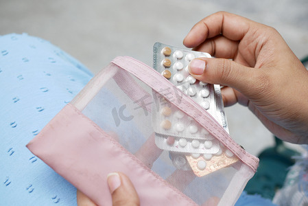 女性手金避孕药