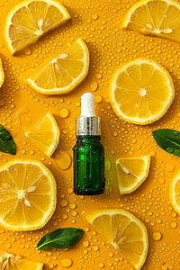 瓶化妆品和液体滴，保湿柠檬。