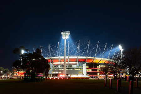 澳大利亚波浪石摄影照片_澳大利亚墨尔本板球场夜景