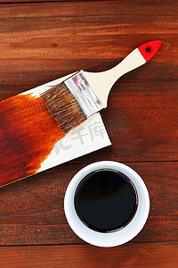 木材背景上的流苏和木材染色图案。木制品纹理。