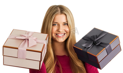 生日、圣诞礼物或节日礼物，快乐的女人拿着白色背景中突显的礼盒