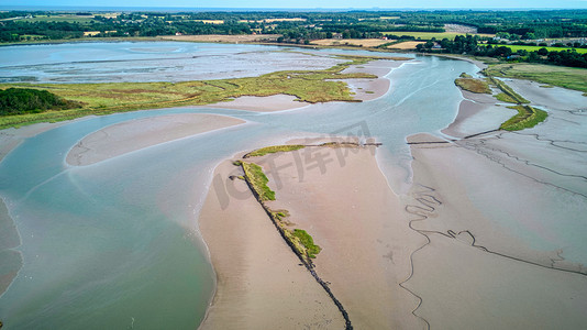 Snape Maltings 拍摄的河流风景鸟瞰图