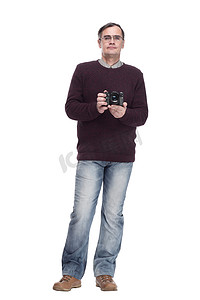 full-length.casual 男人带着相机。