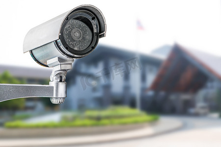 闭路监控系统摄影照片_闭路电视闭路摄像机、现代办公楼建设中的电视监控、安全系统概念。