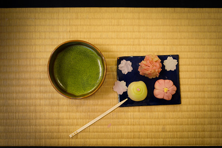 日本糖果和绿茶的形象