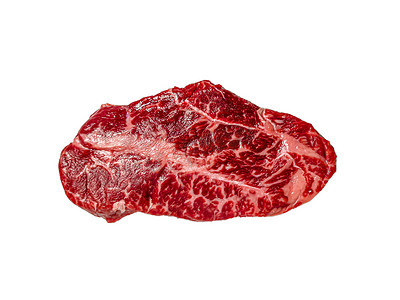 一块由大理石花纹牛肉制成的 Top Blade 牛排位于白色背景上。