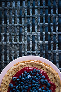 蓝莓糕点摄影照片_蓝莓糕点甜点 — 乡村美食食谱概念