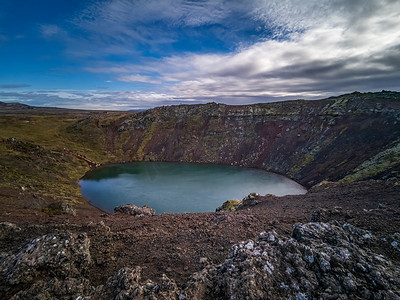 黄金圈摄影照片_Kerid 火山口顶视图，黄金圈冰岛