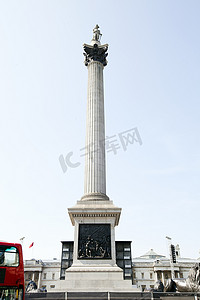 伦敦特拉法加广场的纳尔逊纪念柱