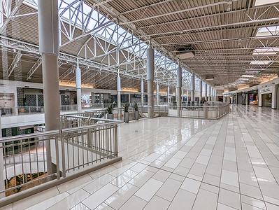 品牌商城摄影照片_明尼苏达州明尼阿波利斯美国购物中心周围的场景