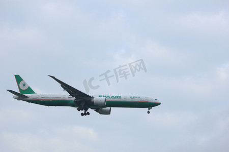 B-16716 长荣航空波音 777 - 荷兰阿姆斯特丹 - 6 月 22 日，