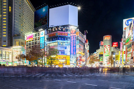 涉谷十字路口摄影照片_涩谷十字路口的夜晚
