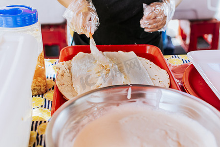 尼加拉瓜玉米饼，传统的中美洲食品玉米饼。