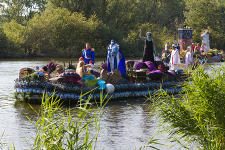 2011 年荷兰 Westland 漂浮花车游行