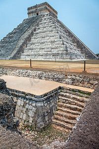 奇琴伊察库库尔坎金字塔旧遗址，古代玛雅文明
