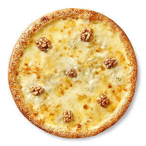 奶酪披萨配马苏里拉奶酪、帕尔马干酪、埃蒙塔尔干酪和戈贡佐拉干酪，饰以核桃