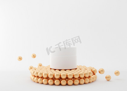 护肤品金色摄影照片_白色和空白的、无品牌的化妆品奶油罐站在讲台上，上面有小金色球。
