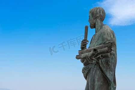 政治轮训摄影照片_伟大的希腊哲学家亚里士多德的雕像