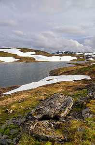 挪威高原维卡山的山地景观