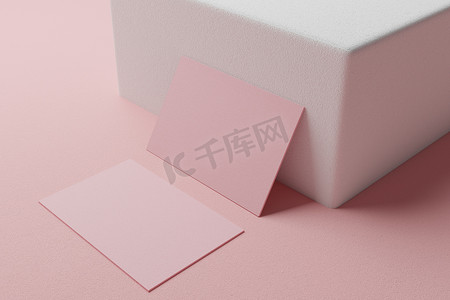 个人名片设计摄影照片_粉色柔和的名片纸样机模板，带有空白空间封面，用于在纸板背景上插入公司徽标或个人身份。