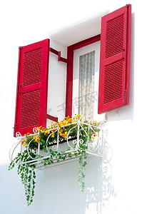 红色复古窗户
