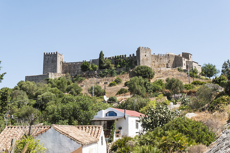 龙福袋元宝摄影照片_卡斯蒂利亚德拉弗龙特拉城堡，安达卢西亚，西班牙