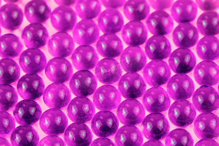 质子紫色球形球胶囊选择性聚焦怪异抽象背景