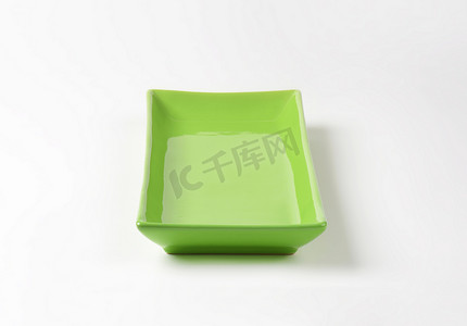 长方形绿色陶瓷盘