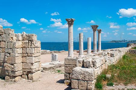Chersonesos 的柱子和废墟