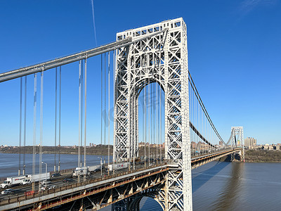 位于纽约州新泽西州李堡的乔治华盛顿大桥。