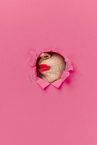 生活方式海报摄影照片_女性嘴唇粉红色海报魅力生活方式时尚