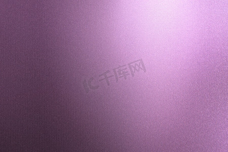 拉丝光泽紫色金属质感，抽象背景