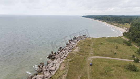 利耶帕亚拉脱维亚波罗的海海边空中无人机顶视图