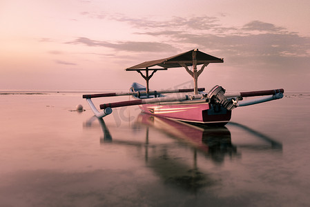 印度尼西亚巴厘岛 Pandang Pandang 的船。