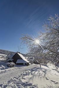 捷克共和国北波希米亚巨人山脉 Horni Mala Upa 周围的冬季景观