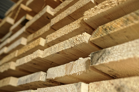 建筑木材。
