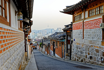 日落时首尔北村韩屋历史区