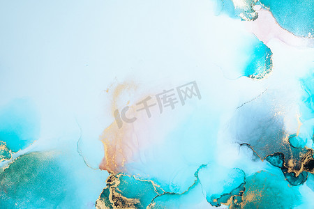 大理石液体水墨艺术画在纸上的豪华蓝色抽象背景。