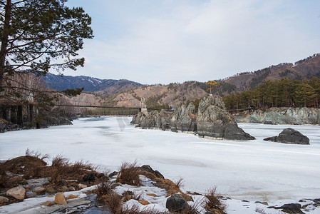 冬天的快速山河 Katun