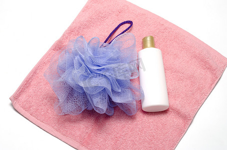 沐浴粉液体肥皂和毛巾
