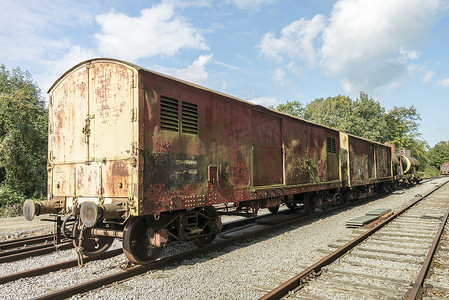 洪堡火车站的旧生锈火车