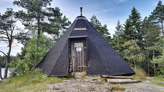 Sami Kata 或 Goahti 小屋，土着萨米人的建筑