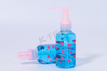 带酒精凝胶的卫生口罩用于洗手预防冠状病毒