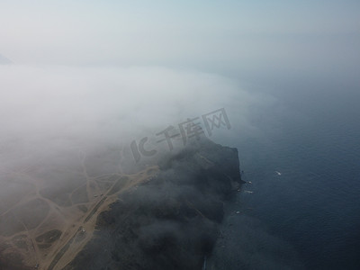 海洋模糊摄影照片_抽象空中自然夏季海洋日落海和天空背景。